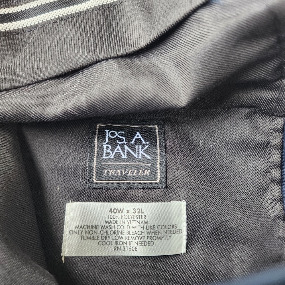 NWT $109 Jos A Bank Traveler Tailored Fit Pants Men 40x32 Navy Blue Performance - Picture 9 of 13